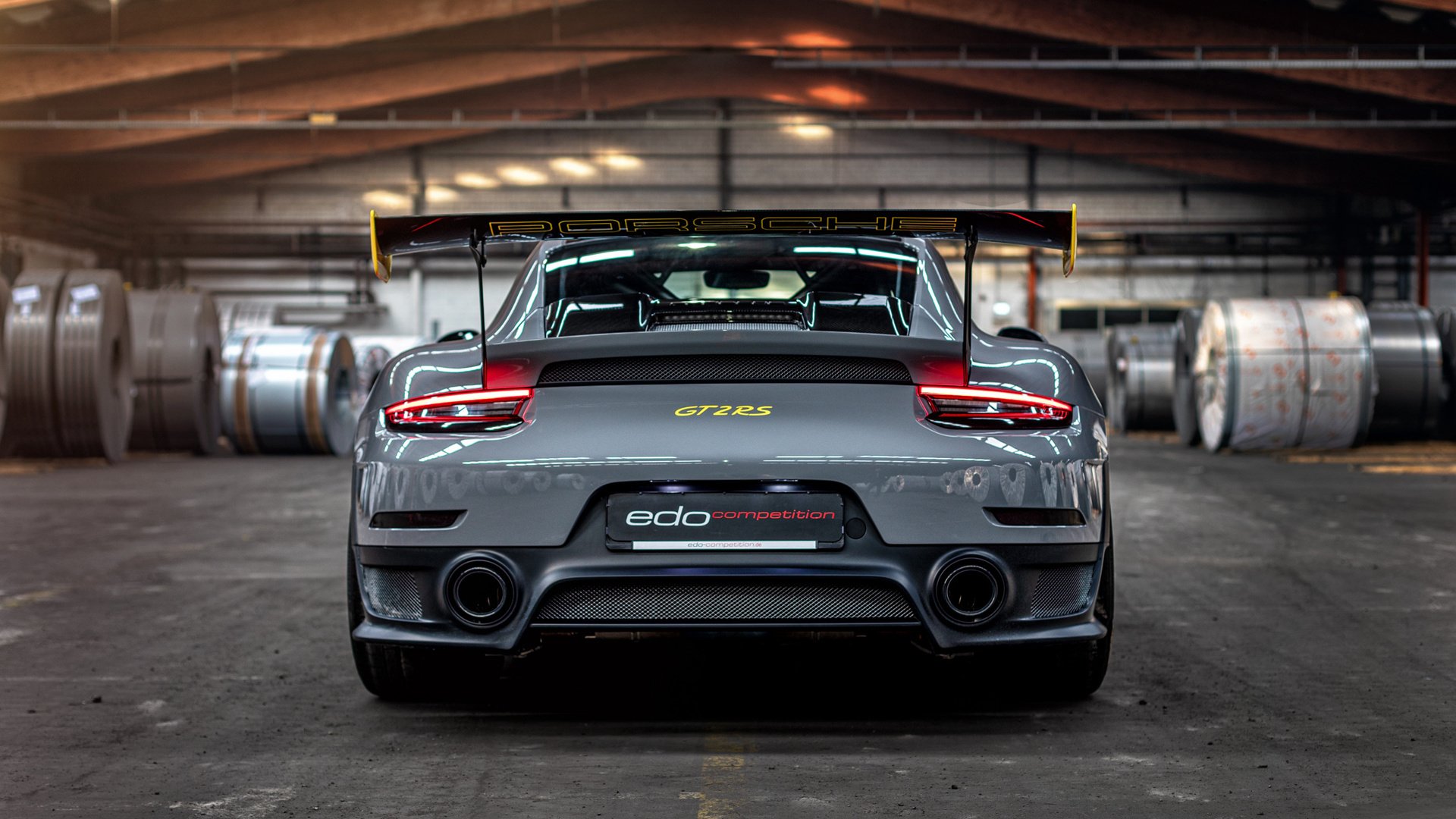 开云体育登陆入口-格雷琴·沃尔什连续打破赛道纪录，格雷沃斯