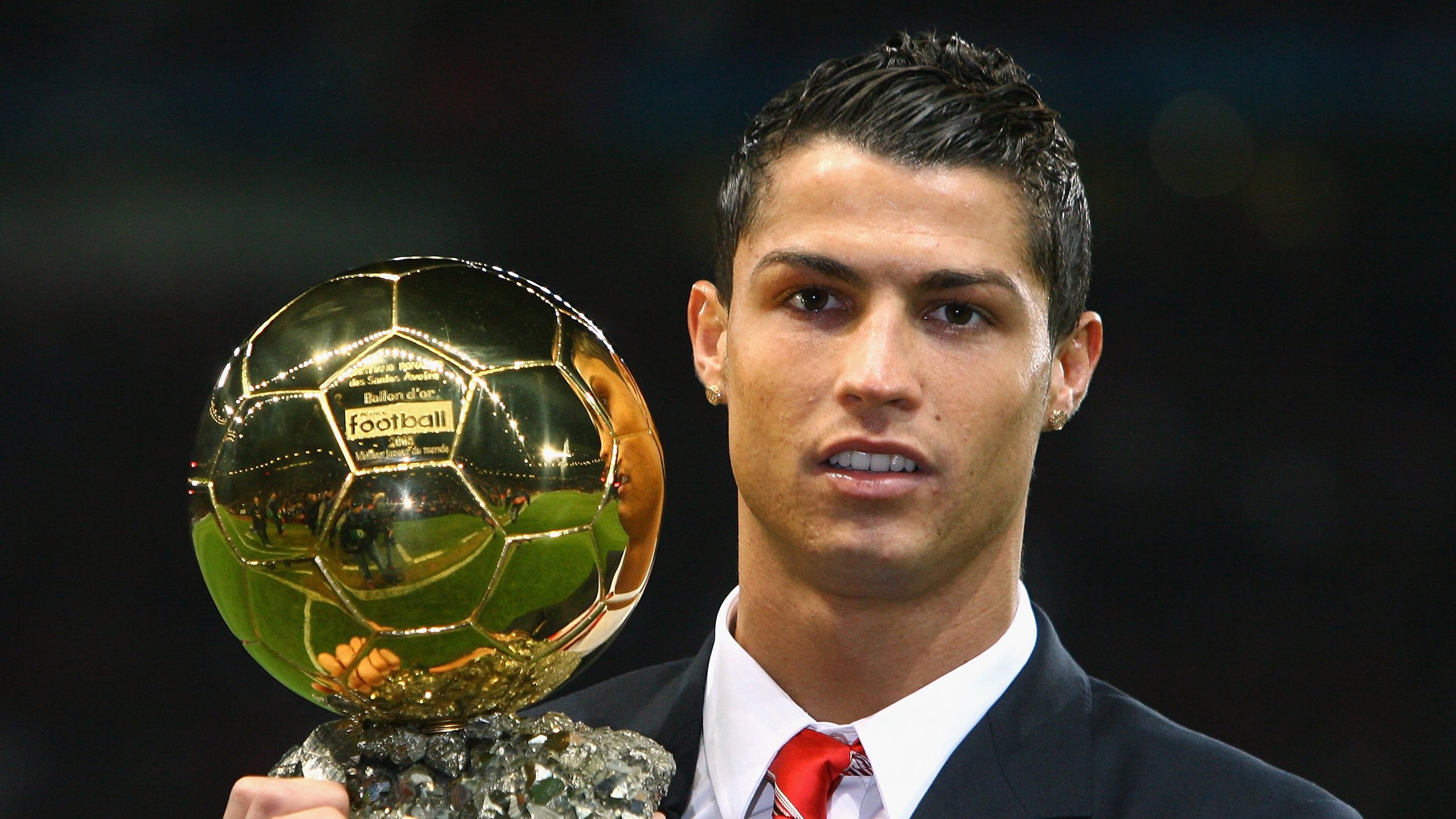 格林伍德的全能防守能力，助袋鼠队防线坚不可摧，格林伍德球员