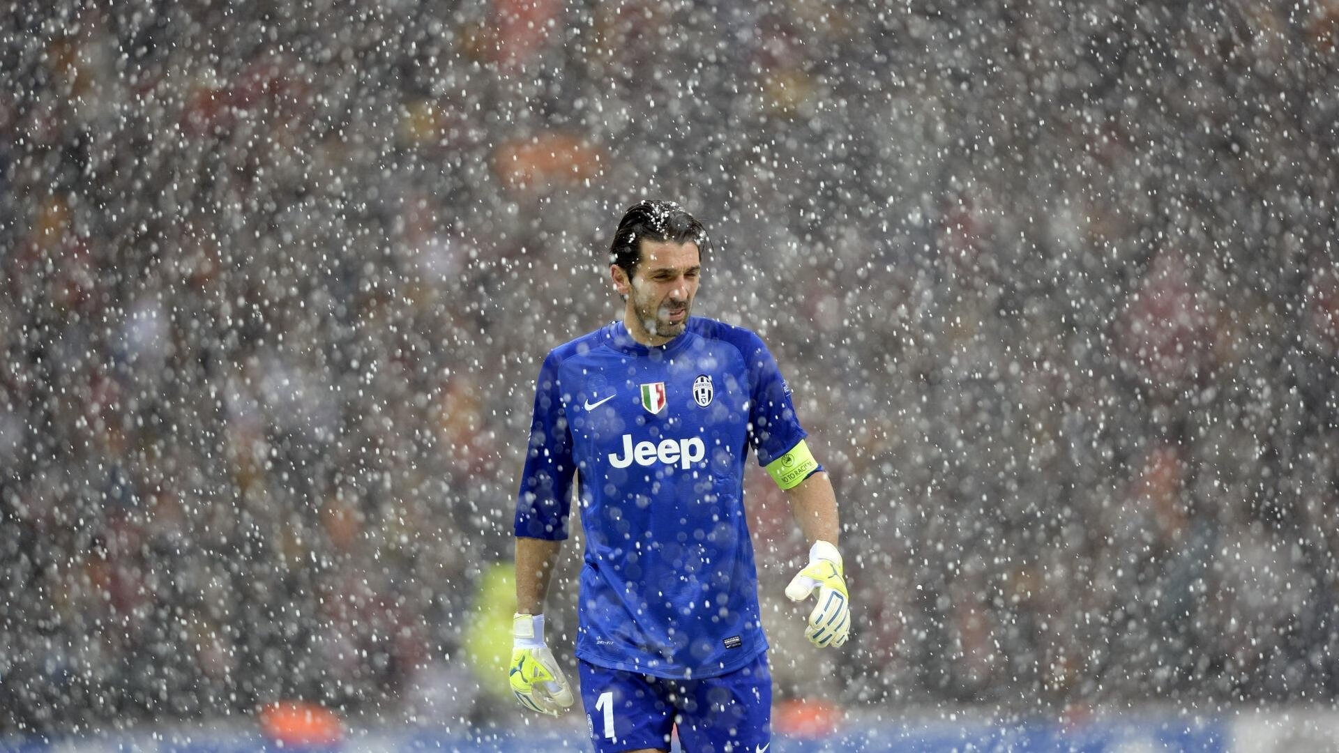 转会传闻不断球队保持低调专注备战不受外界干扰影响，这名球员愿意转会到对他的技巧要求不那么高的联赛